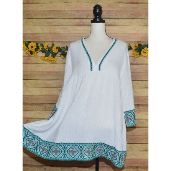 Cezele Tunic Top Shirt Ladies Size L White Gauzy Green Embroidered Floral Boho - Picture 10 of 13